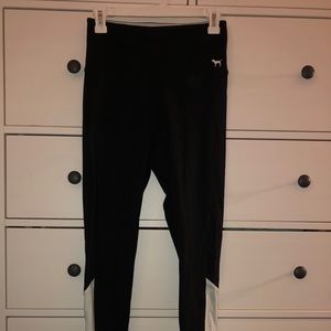 BRAND NEW - PINK VICTORIA SECRET LEGGINGS